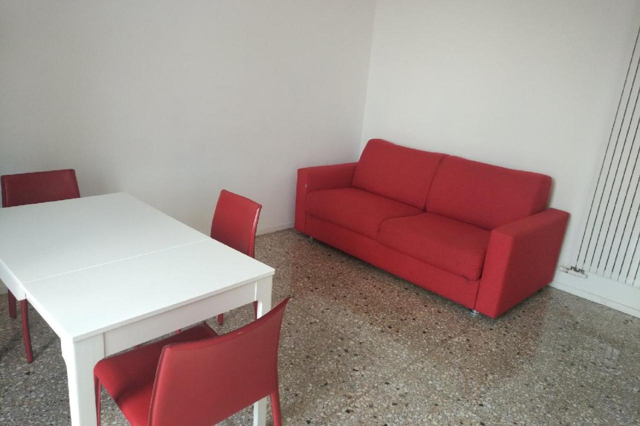 Apartment Via Raffaele Balestra ローマ エクステリア 写真